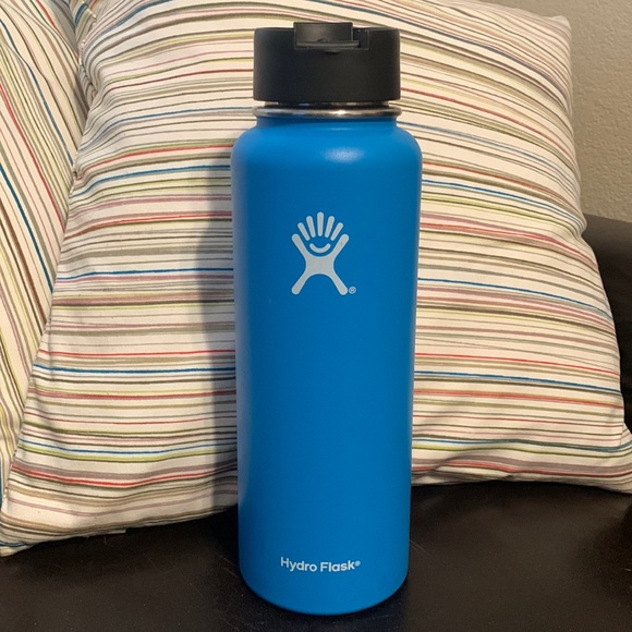 18 8 stainless steel water bottle with straw 22 oz Wide MouthInsulated Stainless Steel Water Bottle With Straw Lid   HiBetterTry
